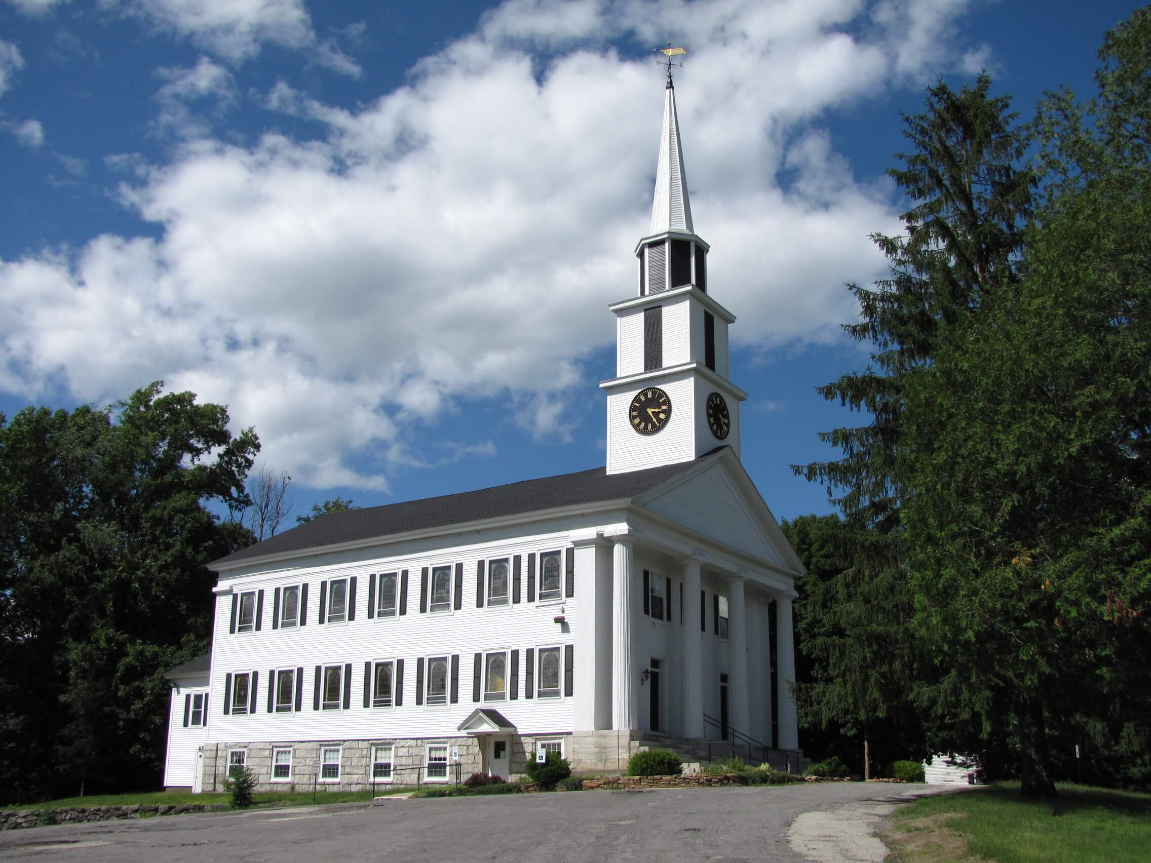 First_Congregational_Church,_Millbury_MA