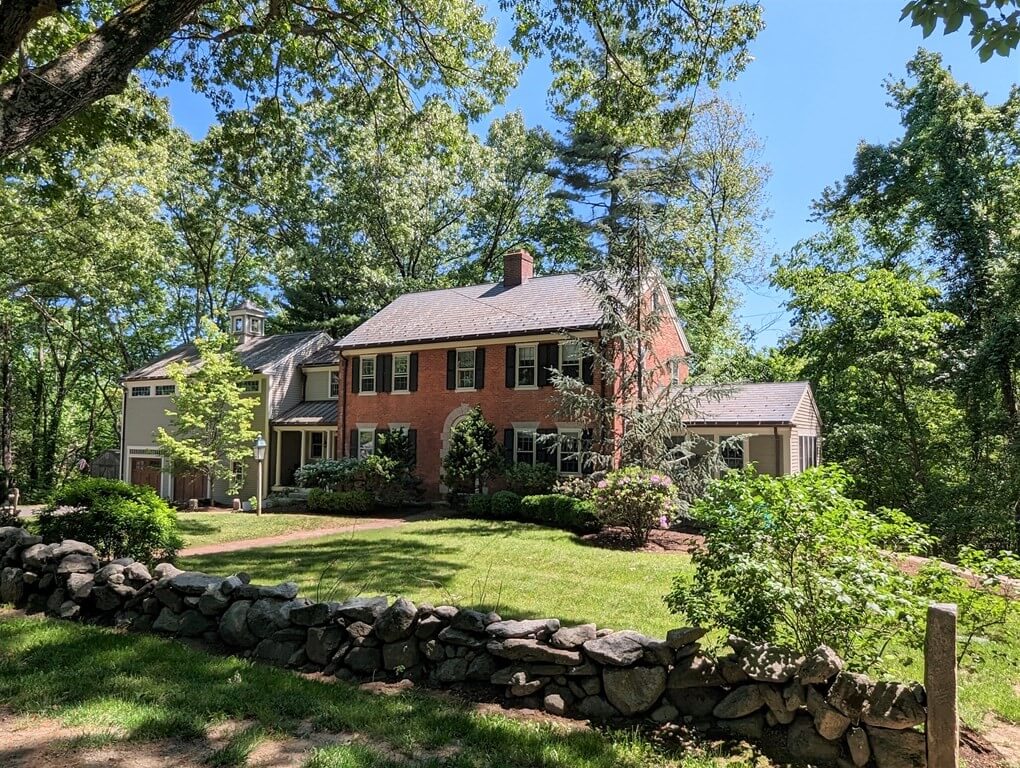 southborough roofing 3 Southborough Roofing - Residential Roofing - Commercial Roofing - Altitude Roofing MA